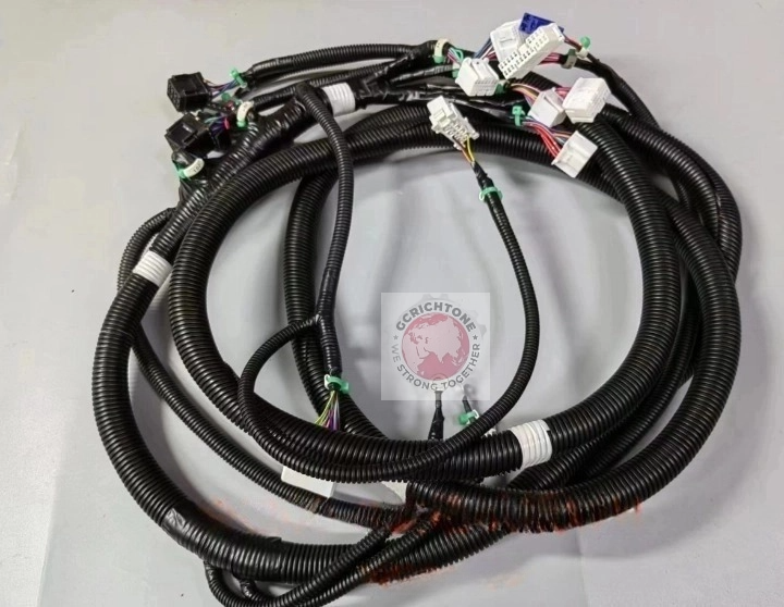 Жгут проводов kobelco sk 200 lkq13e01245p1 Жгут проводов kobelco sk 200 lkq13e01245p1
